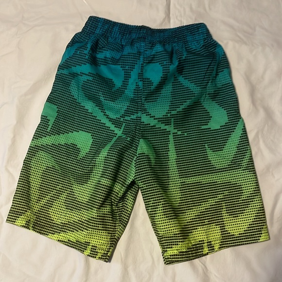 Nike Boys Swim Trunks - Picture 3 of 4